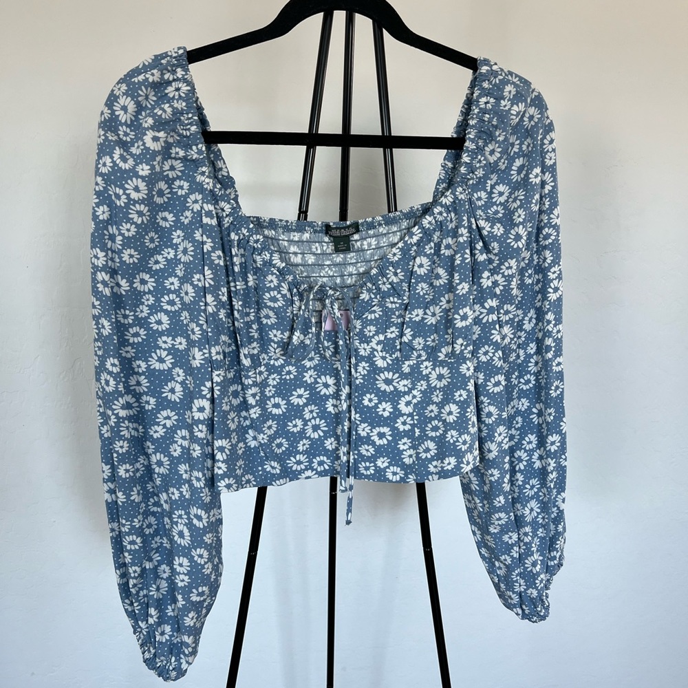 NEW WILD FABLE TOP